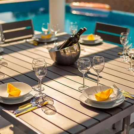 Вилла Luxury Rivabel Малинска