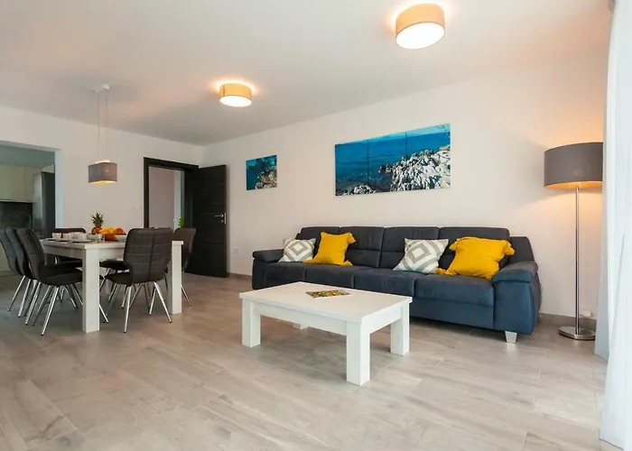 Luxury Rivabel Vila *