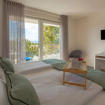 Willa Luxury Rivabel